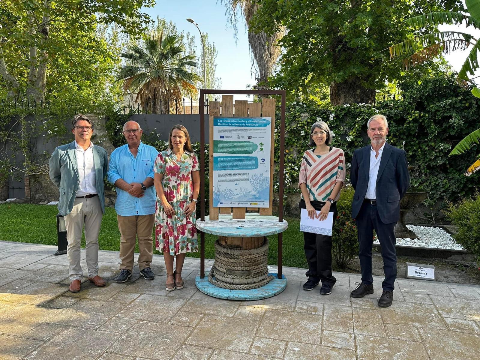 El Puerto de Motril acogerá en julio una exposición itinerante sobre el Mar de - Noticia Puerto de Motril