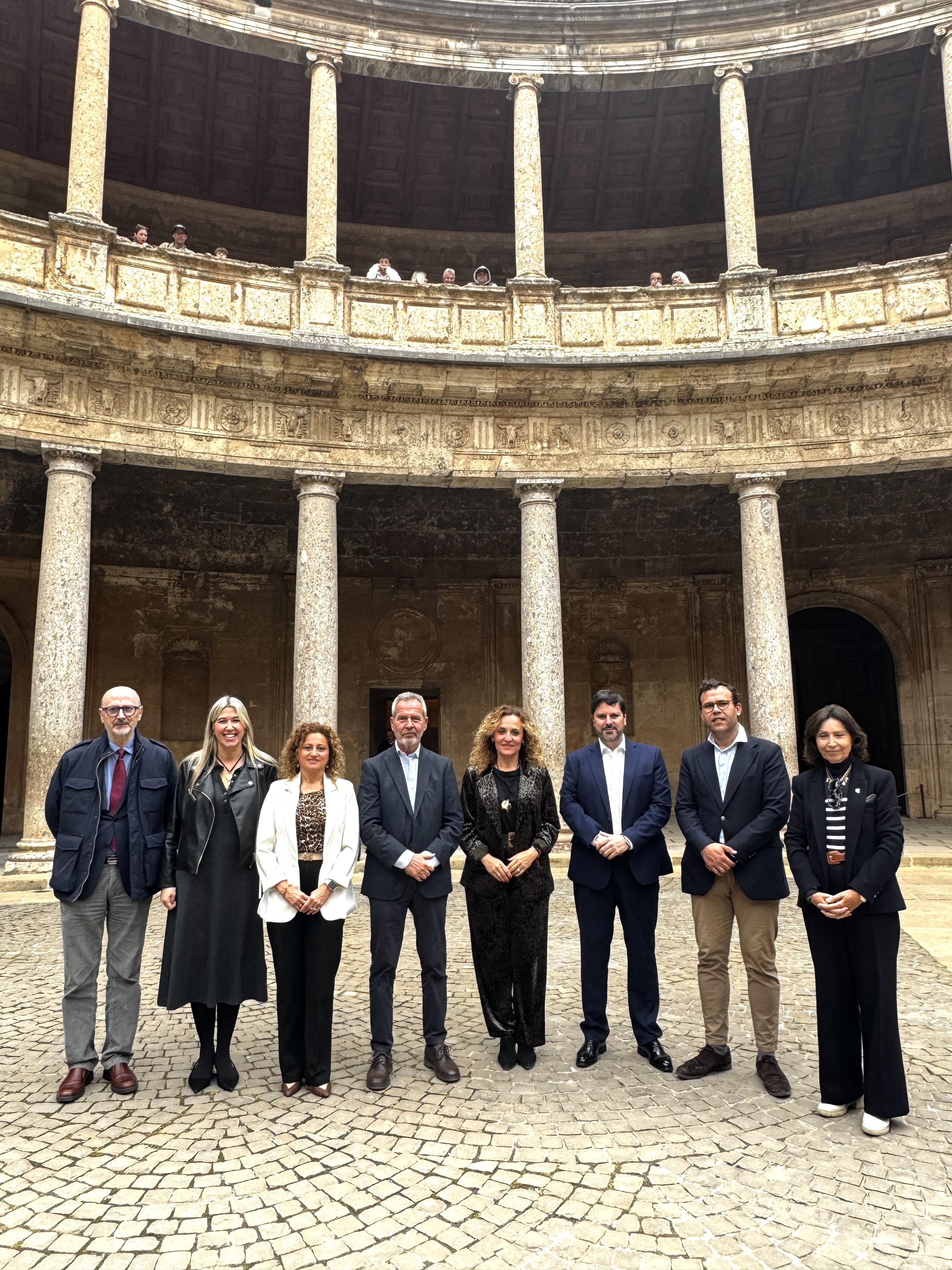 El Puerto de Motril consolida su apuesta por la cultura con la presentación de - Noticia Puerto de Motril