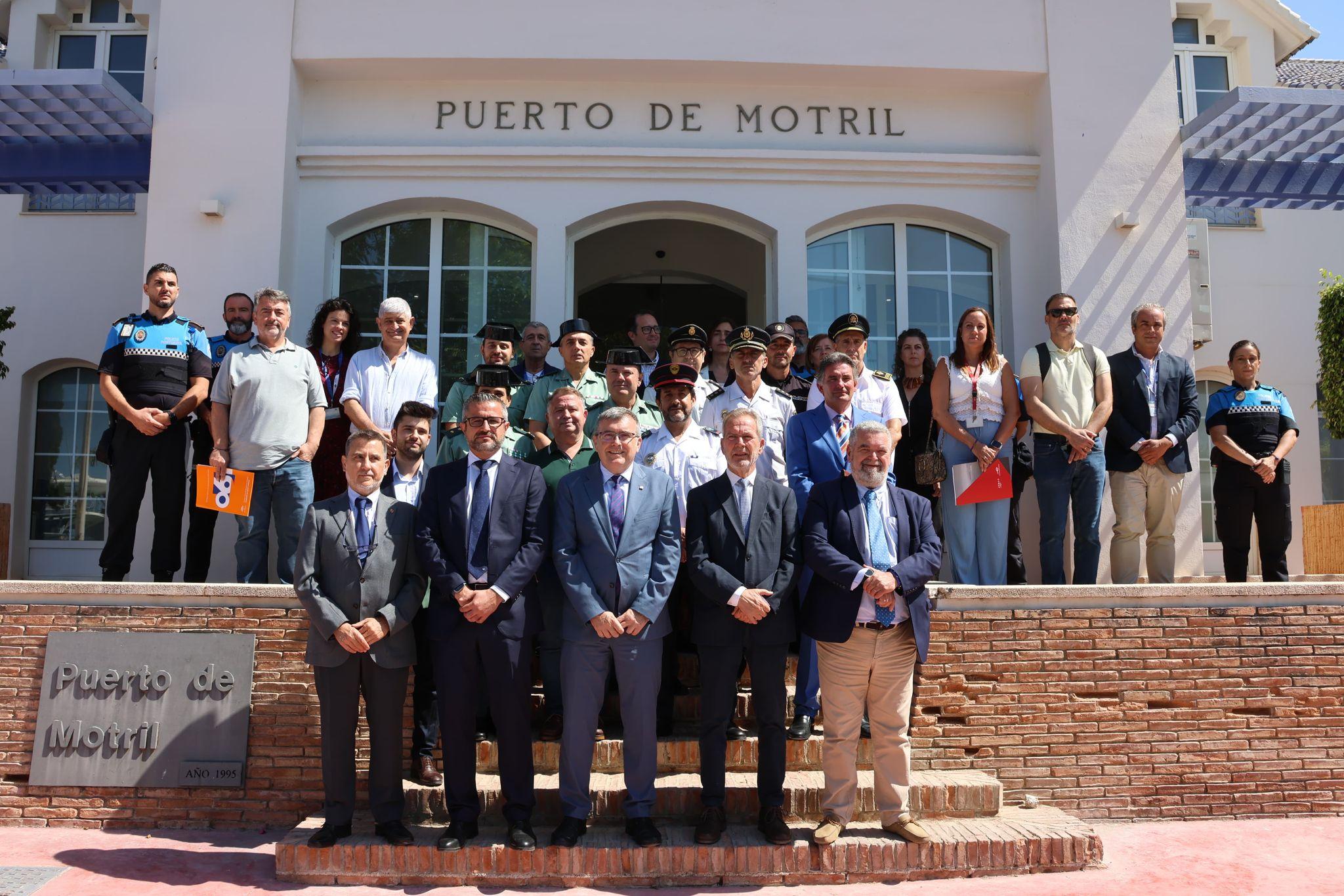 El Puerto de Motril inicia la OPE 2026 con  refuerzo de medios y nuevas - Noticia Puerto de motril
