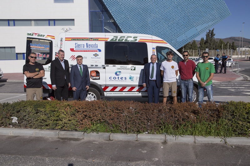 La ONG Guardias Civiles Solidarios presenta en el Puerto de Motril su nuevo - Noticia Puerto de Motril