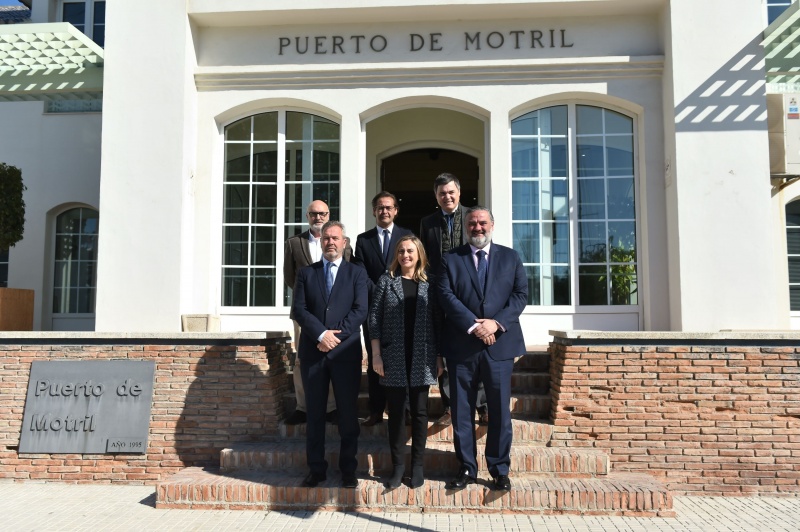 La consejera de Fomento anuncia un grupo de trabajo para desarrollar el área - Noticia Puerto de Motril