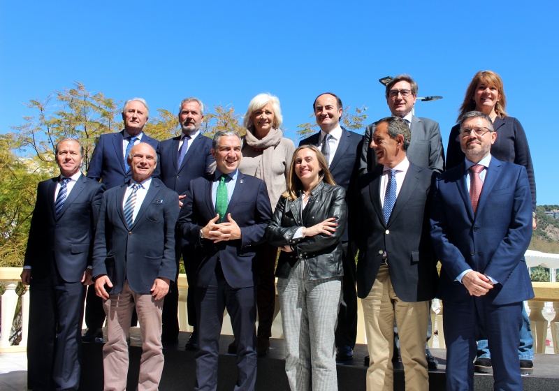 La Junta pondrá en marcha un plan estratégico conjunto para los siete puertos - Noticia Puerto de Motril