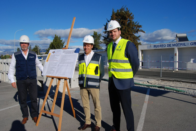 El Puerto actúa sobre una superficie de 50.000 metros cuadrados para crear un - Noticia Puerto de Motril