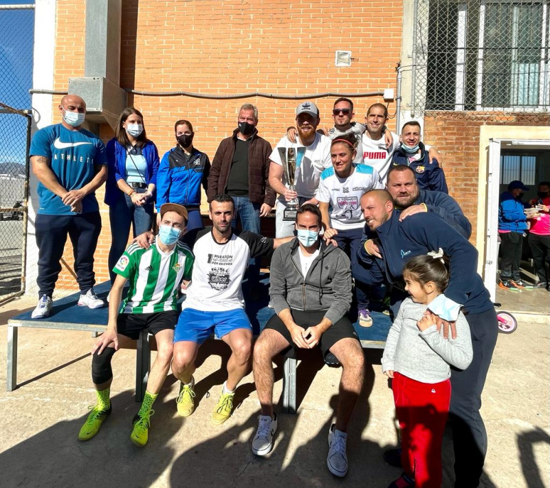 La asociación Run&Run consigue recaudar seis toneladas y media de alimentos - Noticia Puerto de Motril