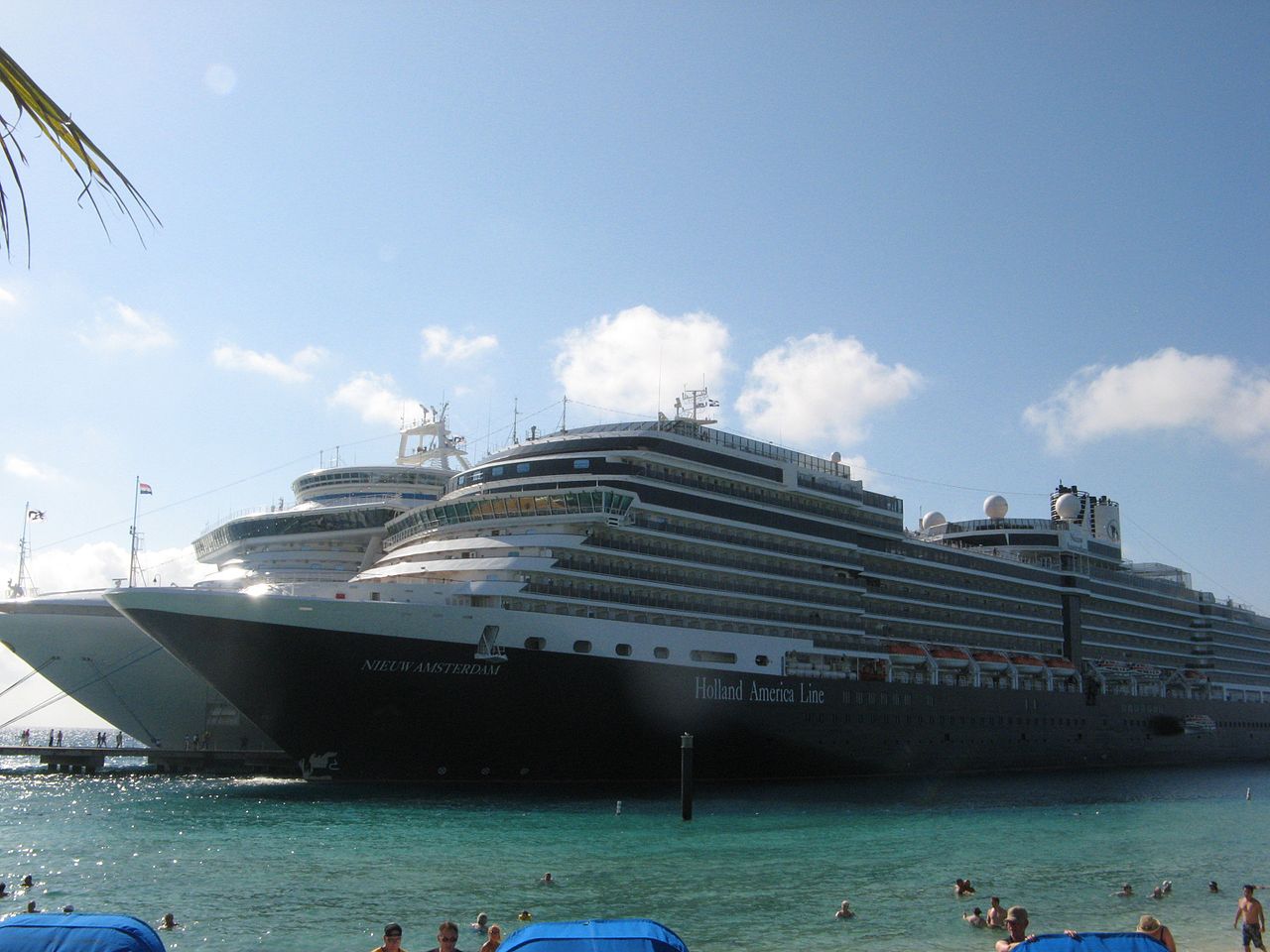 El jueves atraca en el Puerto de Motril el mayor crucero de su historia.